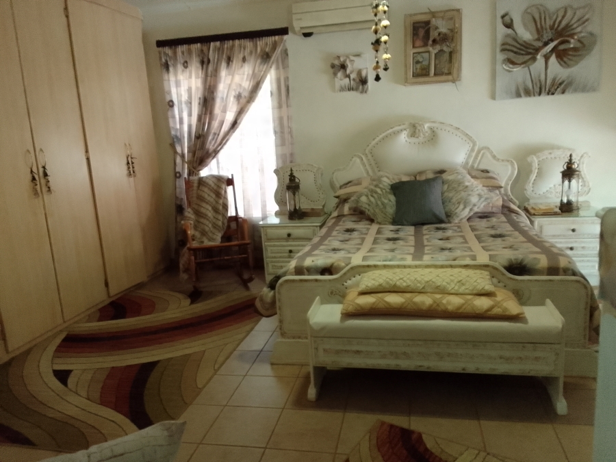 3 Bedroom Property for Sale in Oos Einde North West